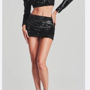 Black Retrofete mini skirt